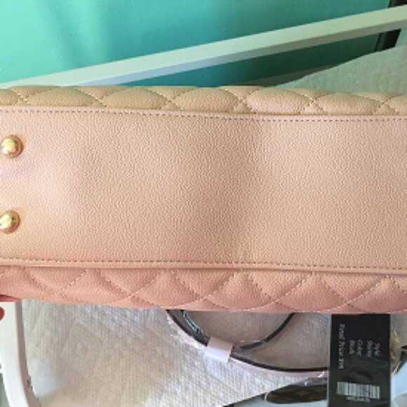 ELLO Shirley Quilted Chain Tote Bag NWT!!!! - Picture 5 of 10